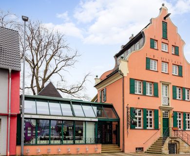 Amsterdam in Hamm! 
Luxuriöses Wohn- und Geschäftshaus mit Geschichte wartet auf Ihre Ideen
