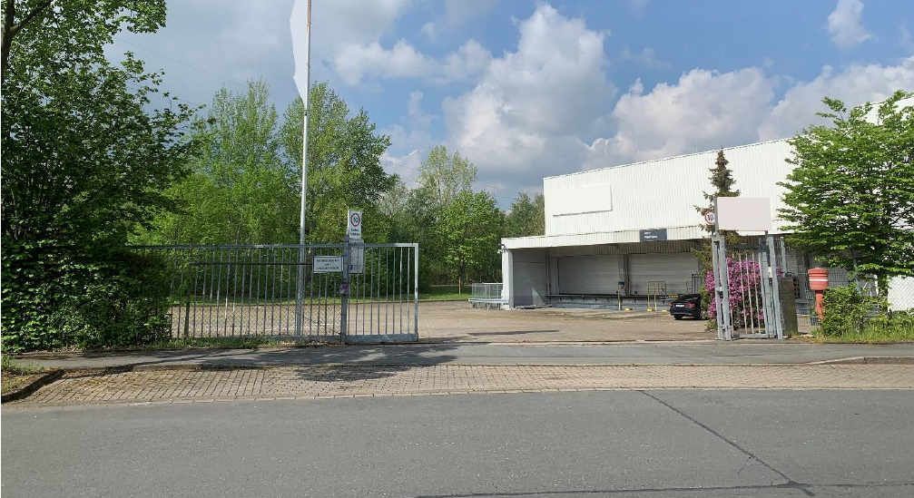 Ca 4.635 m² Hallenfläche und Büros und ca. 15.000 m² Grundstück in Dortmund-Oestrich zu vermieten!