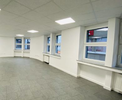 *PROVISIONSFREI* ca. 220  910 m² Büro-/Praxisflächen am Ostenhellweg zu vermieten!