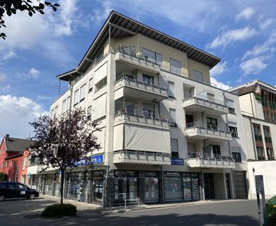 Siegburg-Zentrum: SENIORENWOHNUNG IN BESTLAGE! Altersgerechte 2 Zi. Wohnung mit Balkon in Siegburg!