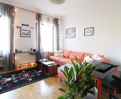 GUT GESCHNITTENE 2 ZIMMERWOHNUNG IM HERZEN VON KREFELD