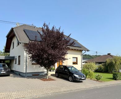 **RESERVIERT** Sehr gepflegtes Einfamilienhaus in schöner Ortsrandlage!