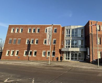 *PROVISIONSFREI* ca. 304,87 m² Büro-/Praxisflächen am Dortmunder Hafen zu vermieten!