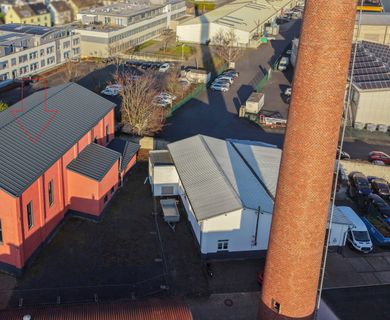 Große, sanierte Lagerhalle auf einem Industriegelände!