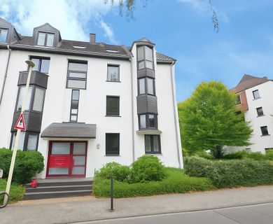 Ihr Wohlfühl-Zuhause: 3-4 Zimmer-Wohnung mit Wintergarten, Garten und Terrasse in Bonn-Duisdorf