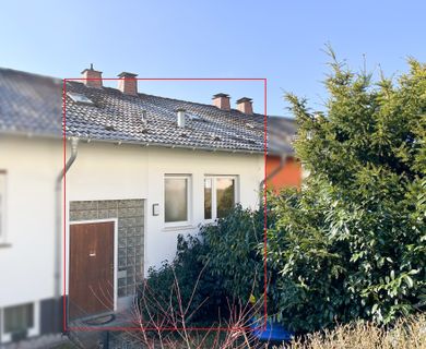 Ruhige Stadtidylle – Reihenmittelhaus mit Charme und viel Potenzial!