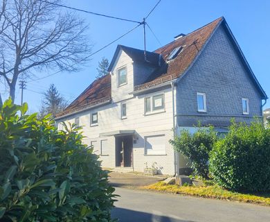 Großzügiges Fachwerkhaus mit viel Potenzial in guter Lage von Freudenberg – Ideal für Handwerker mit Vision!