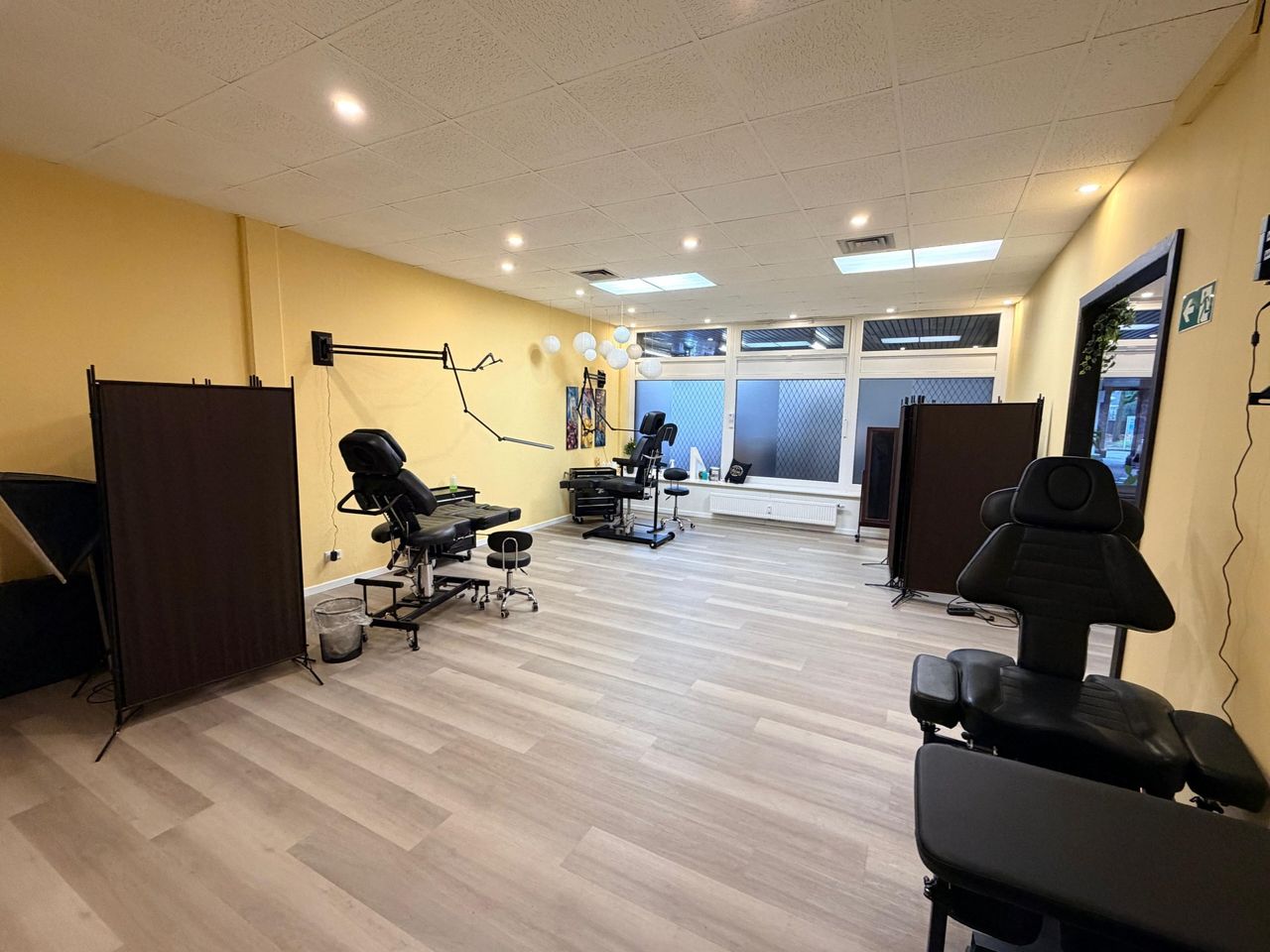 Erkrath-Unterfeldhaus – 90m² attraktive Ladenfläche im Stadtteilzentrum Neuenhausplatz