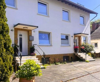 Striefen: Gepflegtes 2-Familienhaus, jede Einheit mit Garten  und  Garage -1 Einheit wird frei