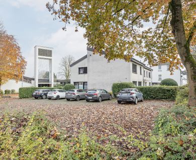 Potenzial auf Erbpachtgrundstück: Kirchenliegenschaft mit vielerlei Nutzungsmöglichkeiten in Hagen