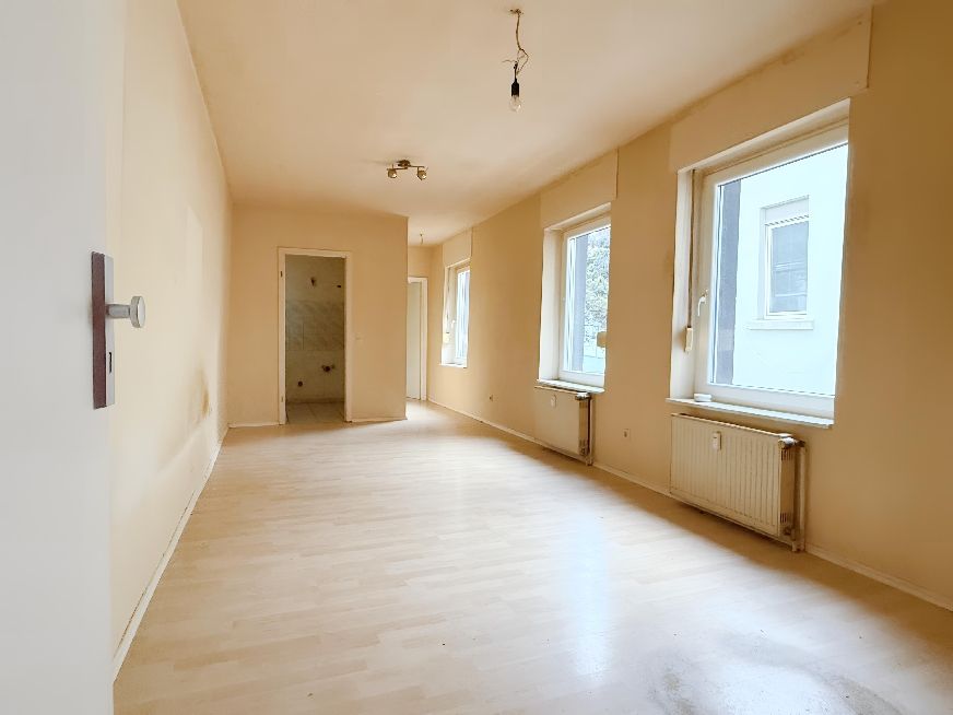 Wohn- / Schlafzimmer