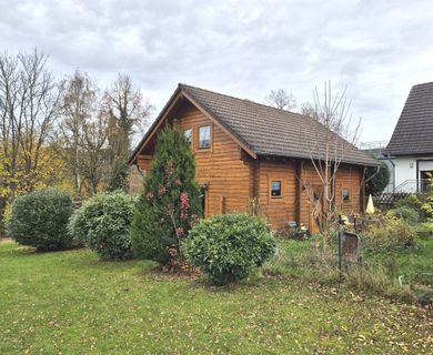 Knusperhaus in Holz. Bewusst leben.