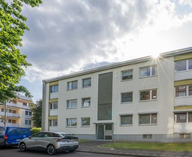 Helle 4-Zimmer-Wohnung mit ca. 104 m², sonnigem Balkon und großzügiger Raumaufteilung