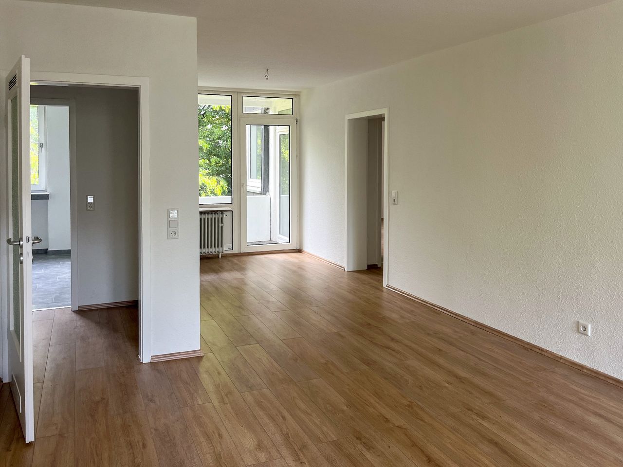 Schönes helles Wohnzimmer