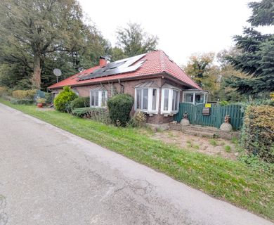 Charmantes Landhaus mit Einliegerwohnung in Hamminkeln-Brünen
