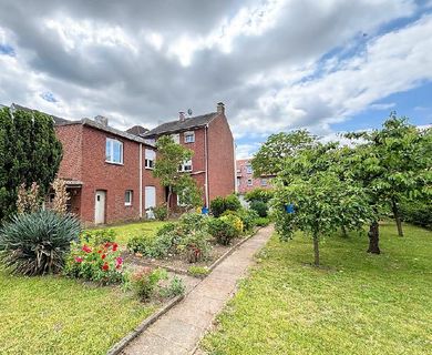 Für alle die viel Platz brauchen und handwerklich geschickt sind.