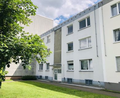 Renovierte, vermietete Wohnung mit Balkon in City Nähe