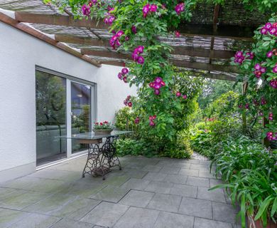 WebersWohnWelt**ENTSPANNUNG STATT GARTENARBEIT!**