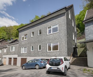 Hoch hinaus mit atemberaubender Aussicht: Mehrfamilienhaus mit großem Wohnraumangebot