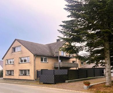 Gepflegtes 3-Parteienhaus in Hennef- Stadt Blankenberg