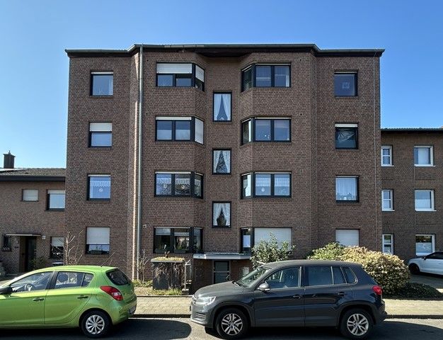 Großzügige 4-Zimmer-Maisonette-Wohnung in Mönchengladbach-Holt