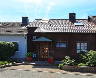 Kamen – Lüner Höhe: Reihenmittelhaus in Split-Level-Bauweise