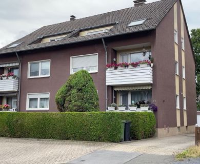 3-Zimmerwohnung mit Balkon im gepflegten Mehrfamilienhaus