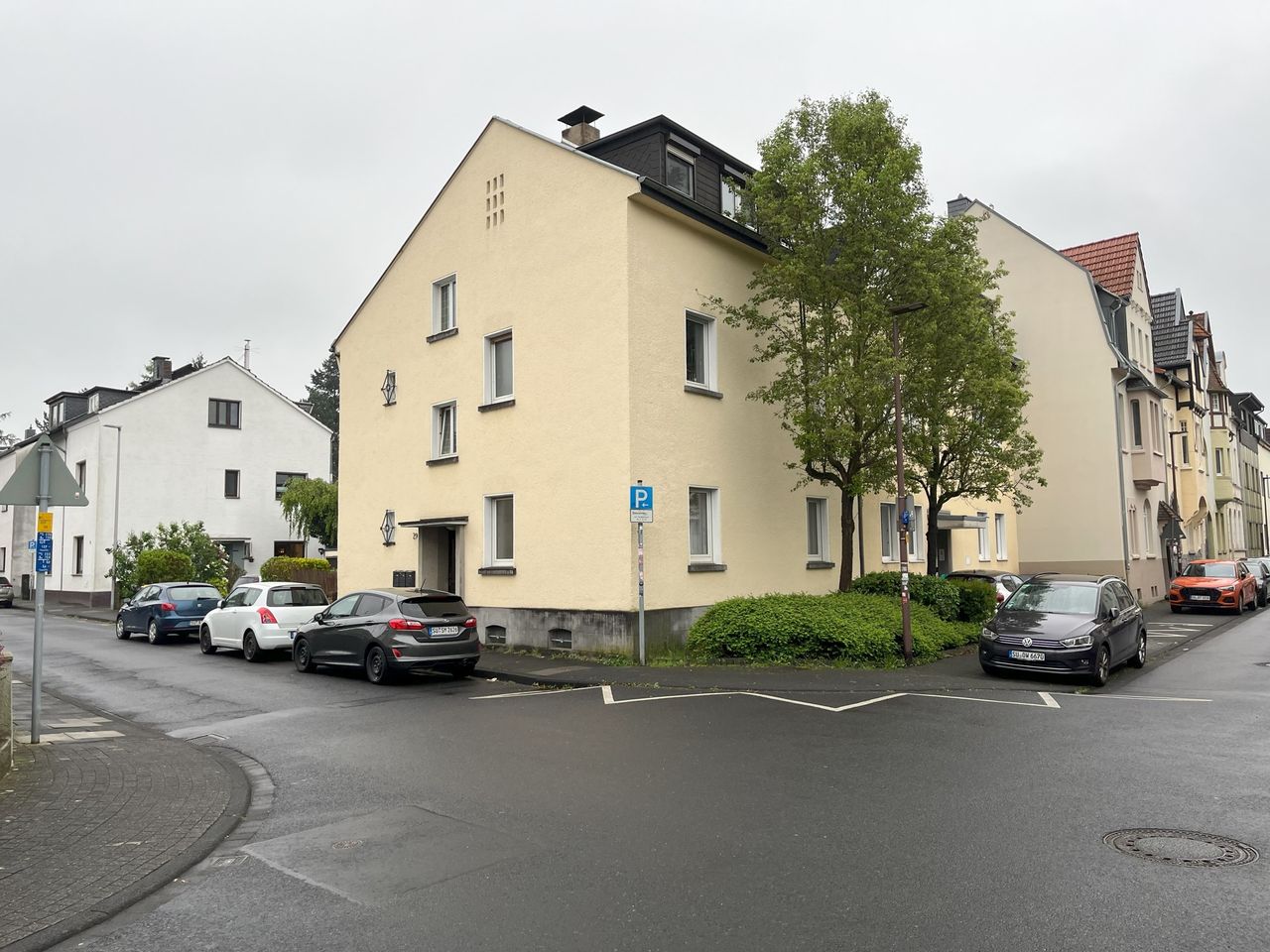 1-2 Familienhaus in ruhiger Seitenstraße im Siegburger Zentrum