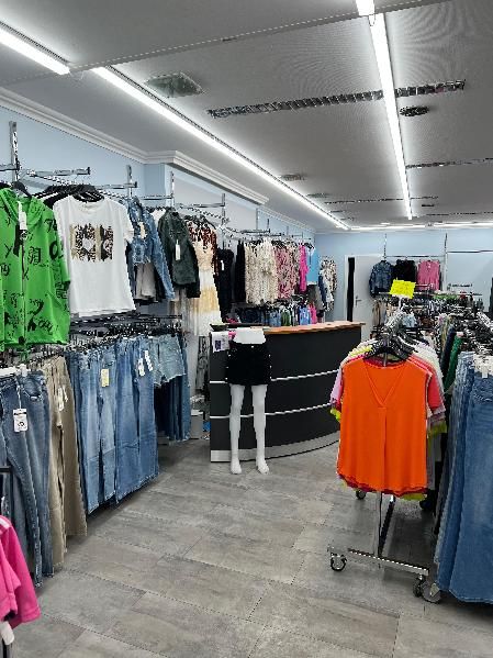 1a Lage. Fußgängerzone. Neben dem DM-Markt. Provisionsfrei.