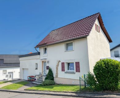 Ehem. gemütliches Bauernhaus top renoviert mit gr. Garage moderner Technik  Horhausen 1 km