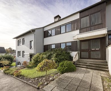 Mehrgenerationenwohnen am Schwelmer Loh: Reihenmittelhaus mit zwei Wohneinheiten