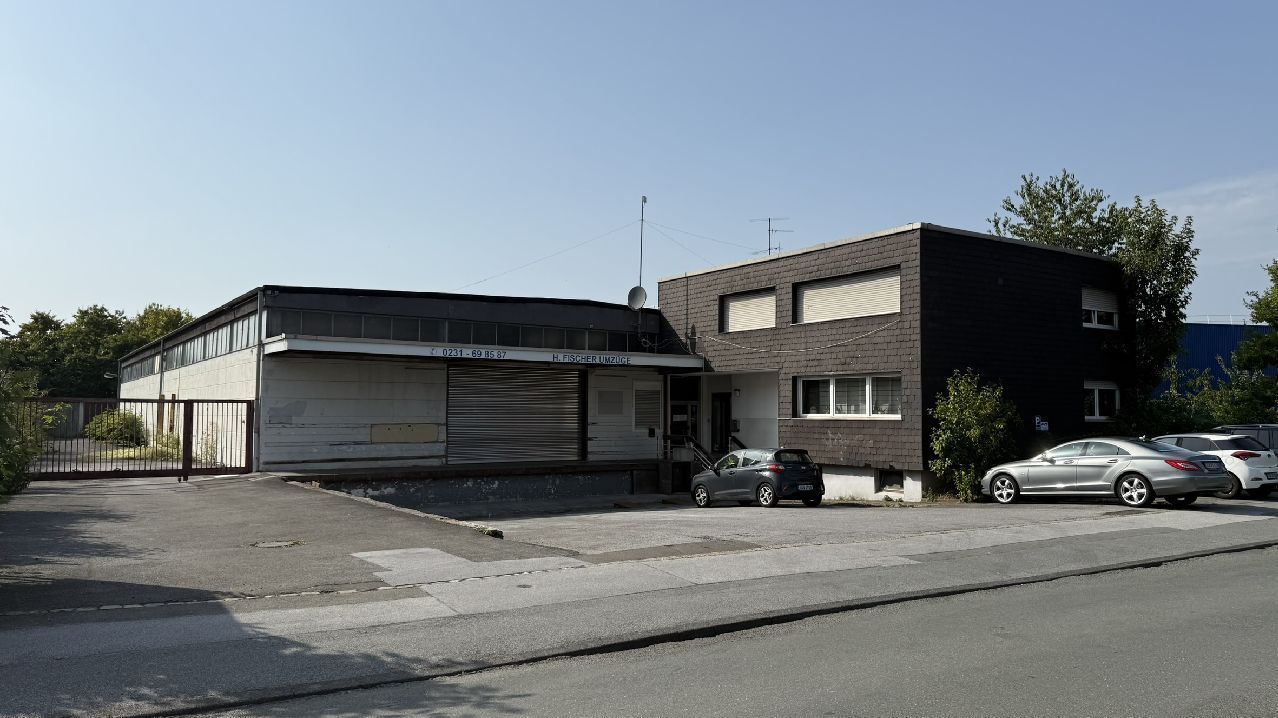 Indupark Dortmund – Büro-/Wohngebäude mit Lagerhalle