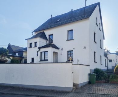 Top-gepflegtes Einfamilienhaus in ruhiger Wohnlage, nähe Anhausen!