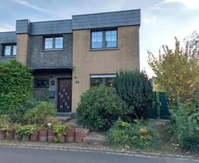 Reihenendhaus mit vielfältigen Nutzungsmöglichkeiten in ruhiger Wohnlage in Geldern