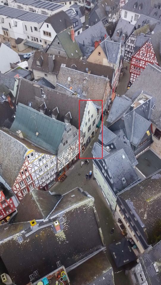 Exklusive Ladenfläche in Limburgs ältestem Steinhaus zu vermieten-ideal für Kunst-Mode-Fotografie!