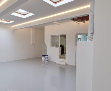 Düsseldorf-Oberbilk: Frisch sanierte Halle mit Büro + Lager!