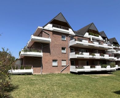 Moers-Stadt: Bestens vermietete 2-Zimmer-ETW mit großer Balkonterrasse und TG-Stellplatz in Südlage