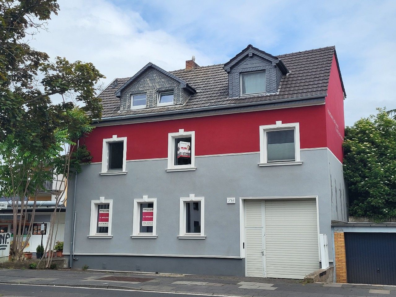 Straßenansicht