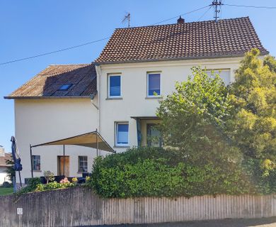 Vermietetes Einfamilienhaus nahe Altenkirchen. Zusätzlicher Bauplatz möglich!