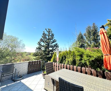 Attraktiver Bungalow mit großem Grundstück und Waldblick – in ruhiger Ortsrandlage – 
nahe Bad Marienberg!